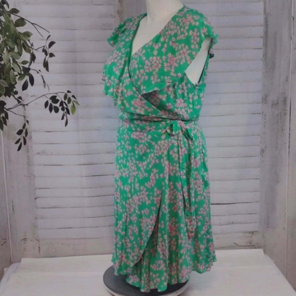 Draper James Green Pink Floral Wrap Dress, Size XXL - Picture 4 of 8